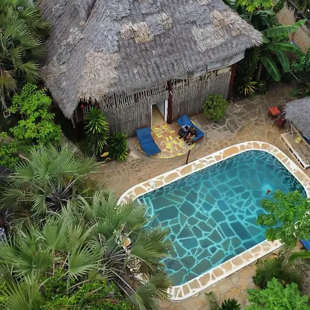 Diani Hostel Diani Beach Exterior photo