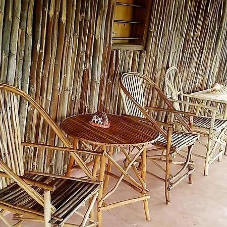Diani Hostel Diani Beach Exterior photo